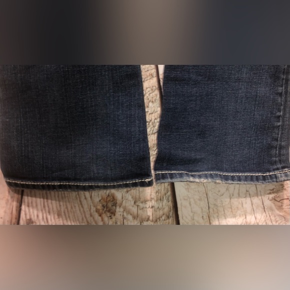 Miss Me Bootcut Stretch Distressed Jeans Rhine/EmJP5500B size 26 Low Rise Curvy - Picture 8 of 10